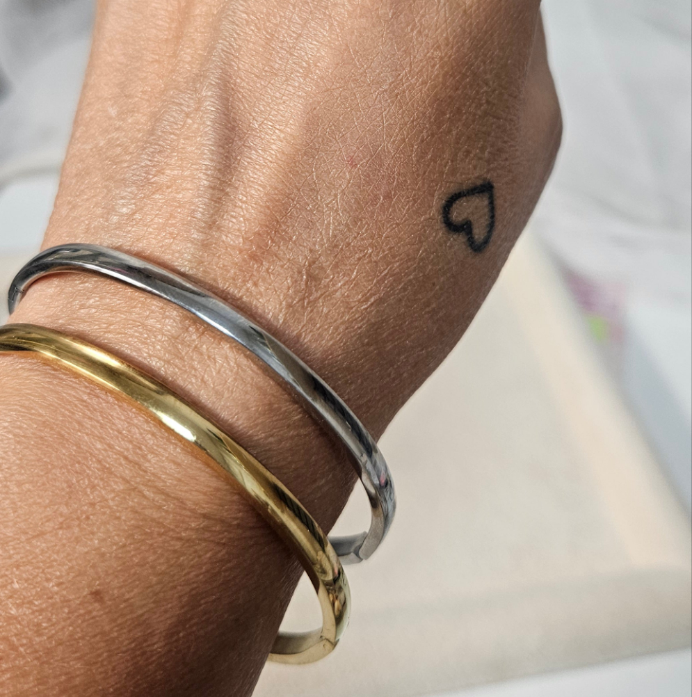 Pulsera Básica Rígida Daisy
