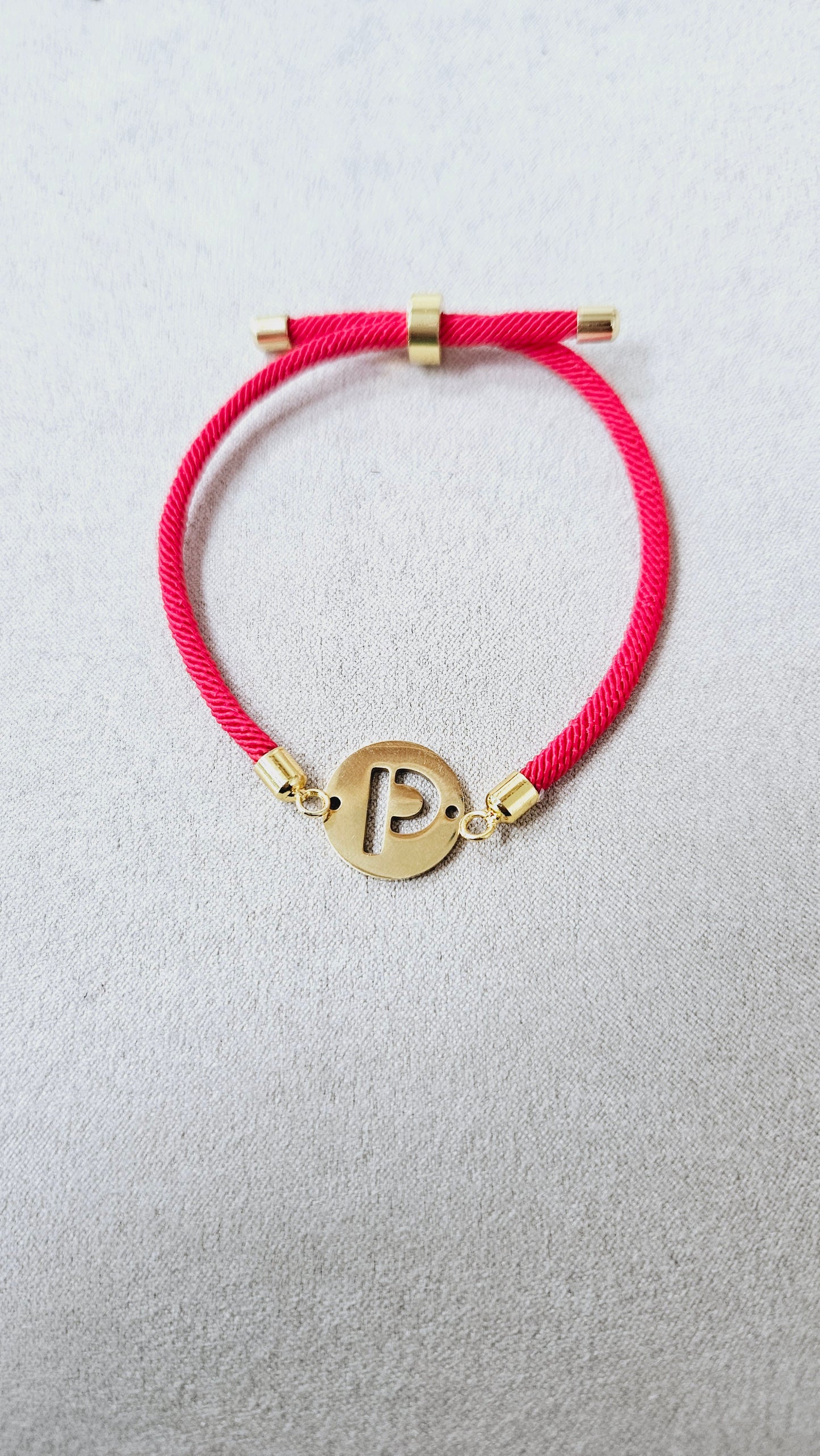 PULSERAS INICIAL ACERO DORADO BASICA esUnic