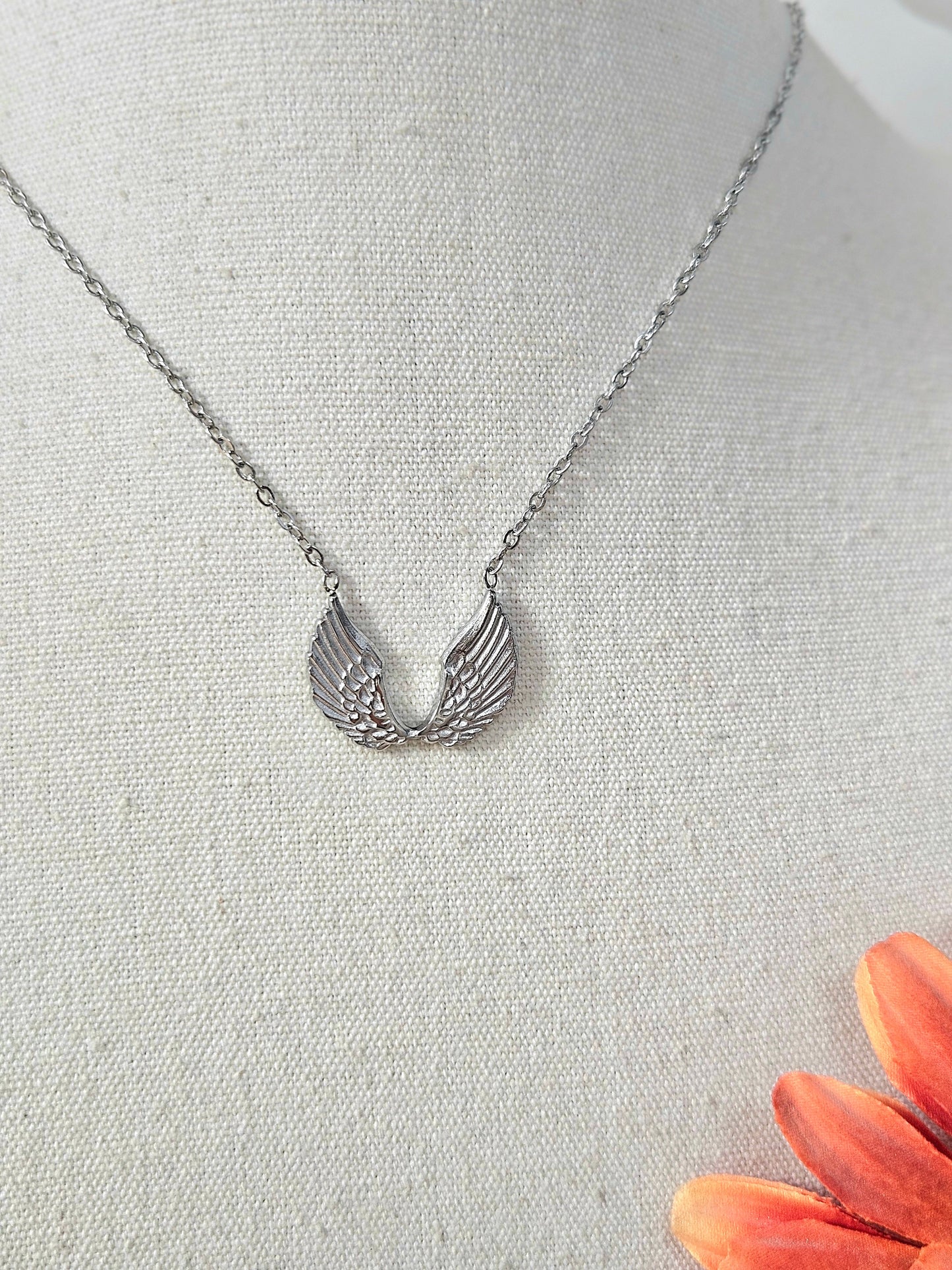 Collar Angel Toa