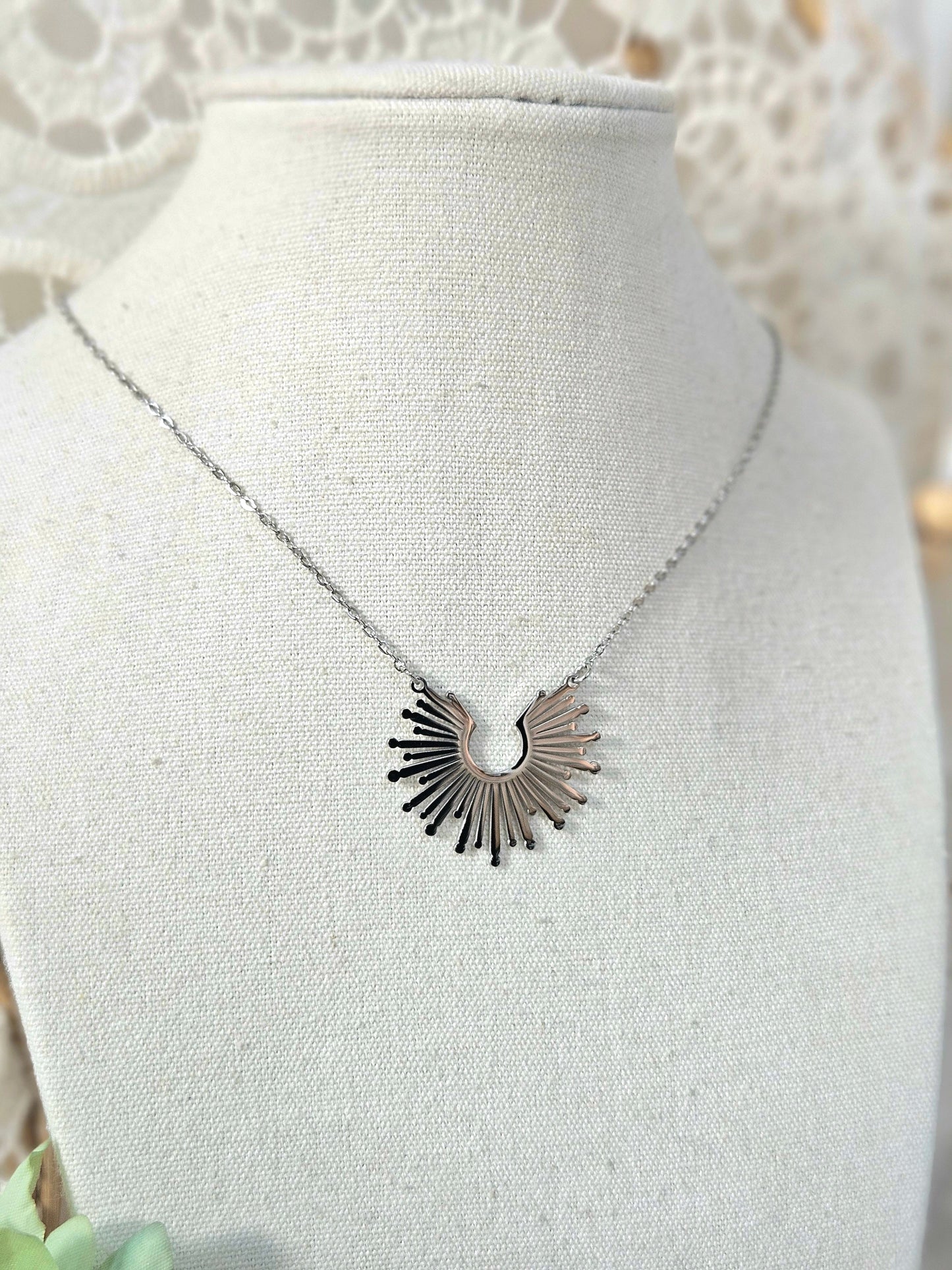 Collar Sol Toa