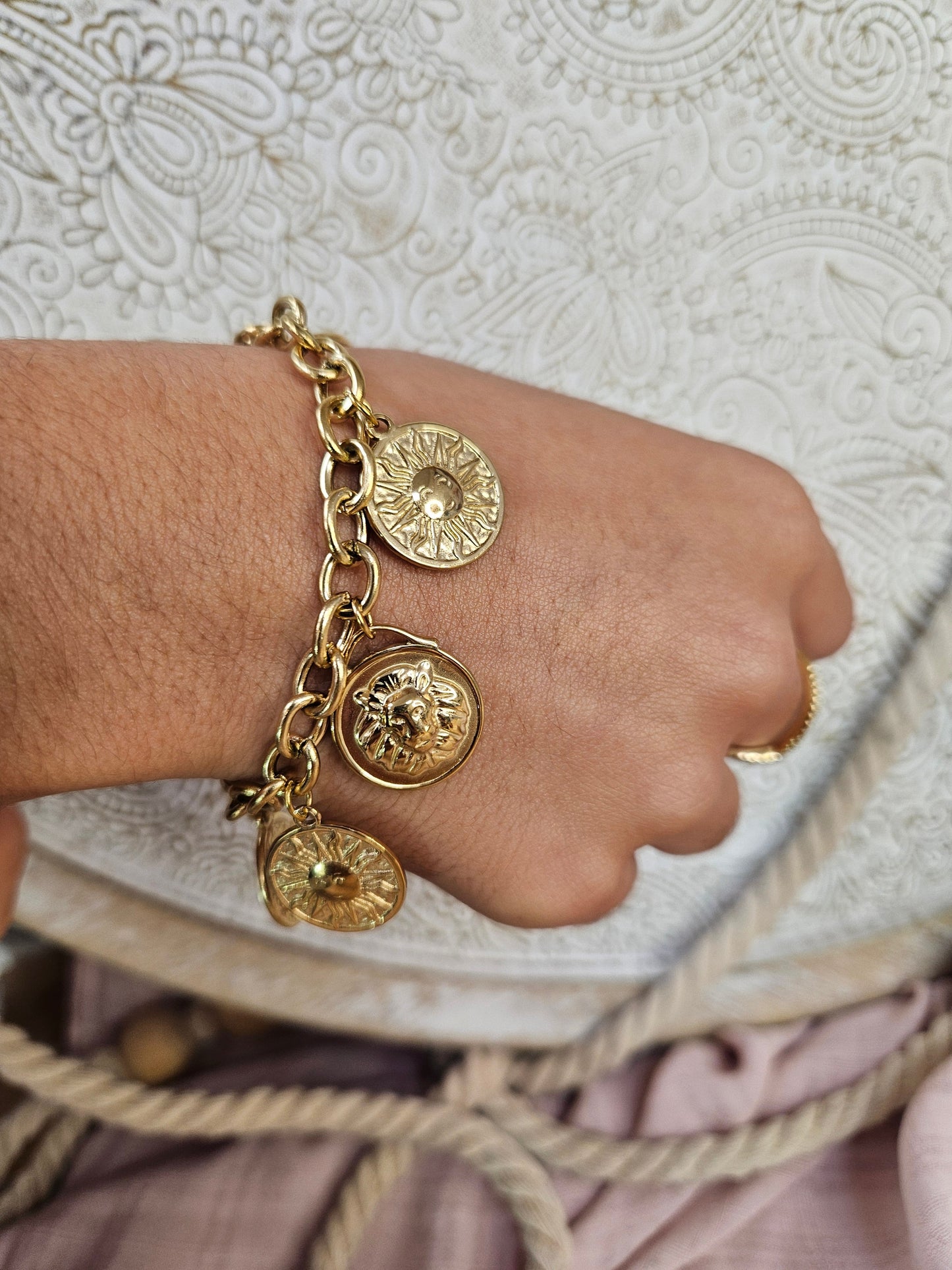 Pulsera medallas Toa