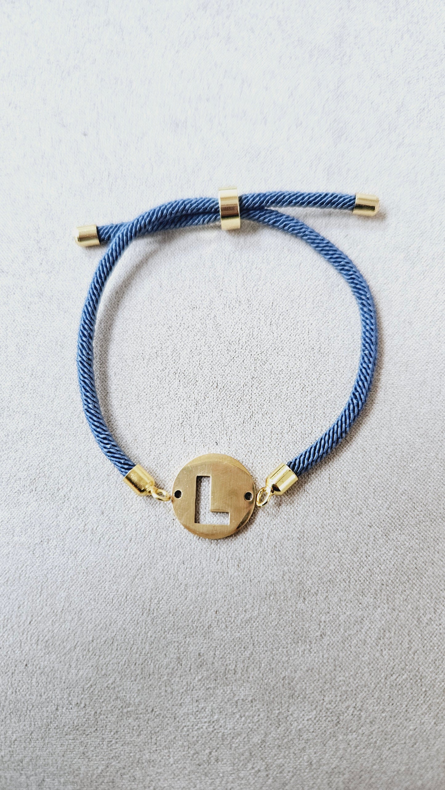 PULSERAS INICIAL ACERO DORADO BASICA esUnic