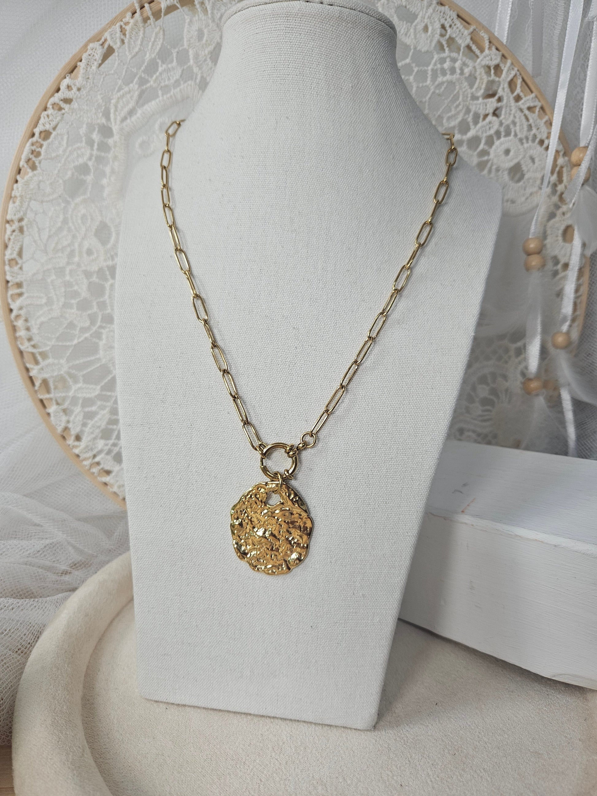 Collar Roket Toa