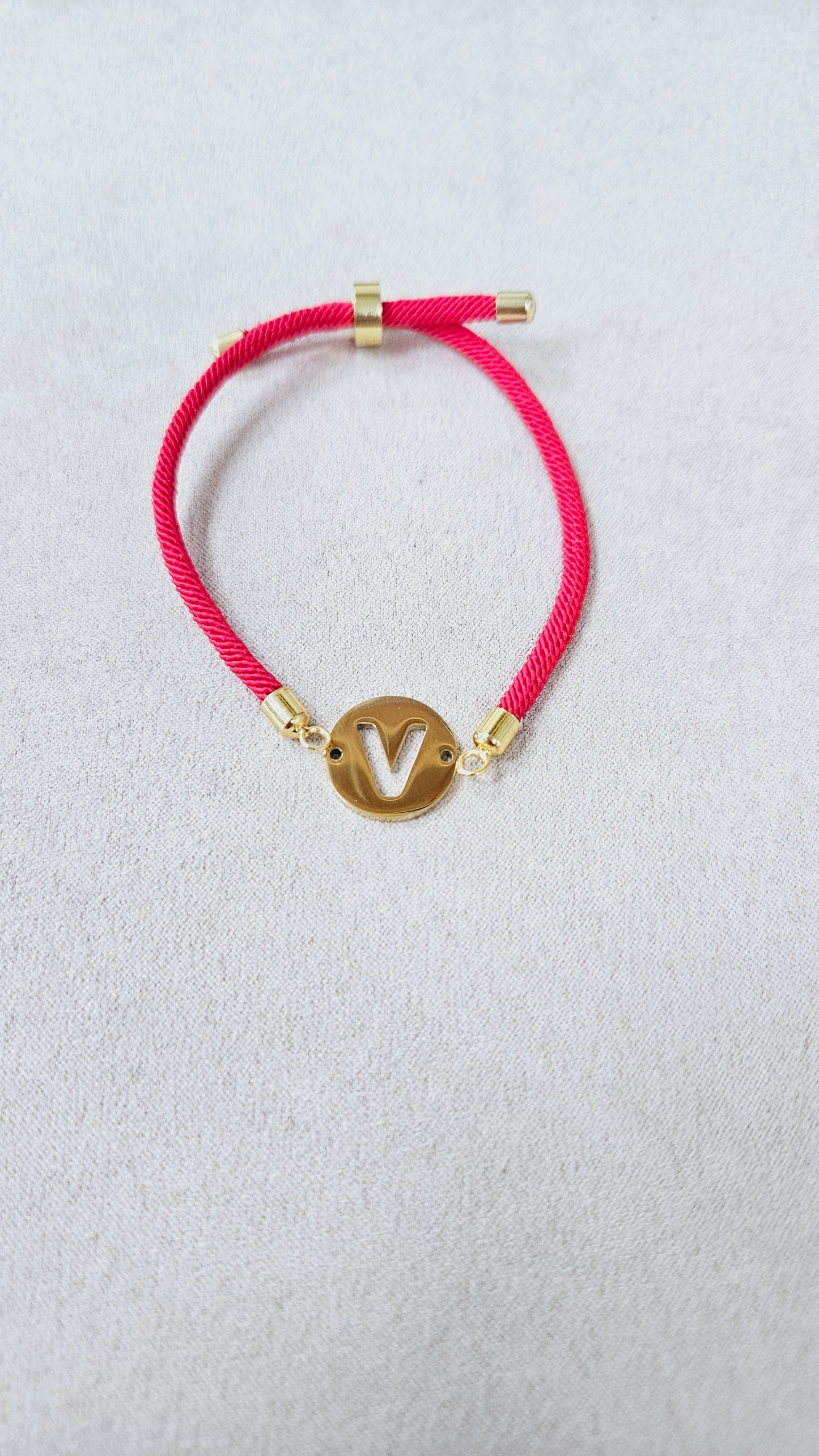 PULSERAS INICIAL ACERO DORADO BASICA esUnic
