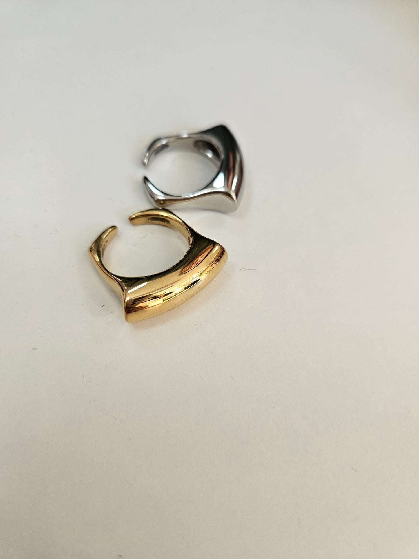 Anillo Recto Daisy