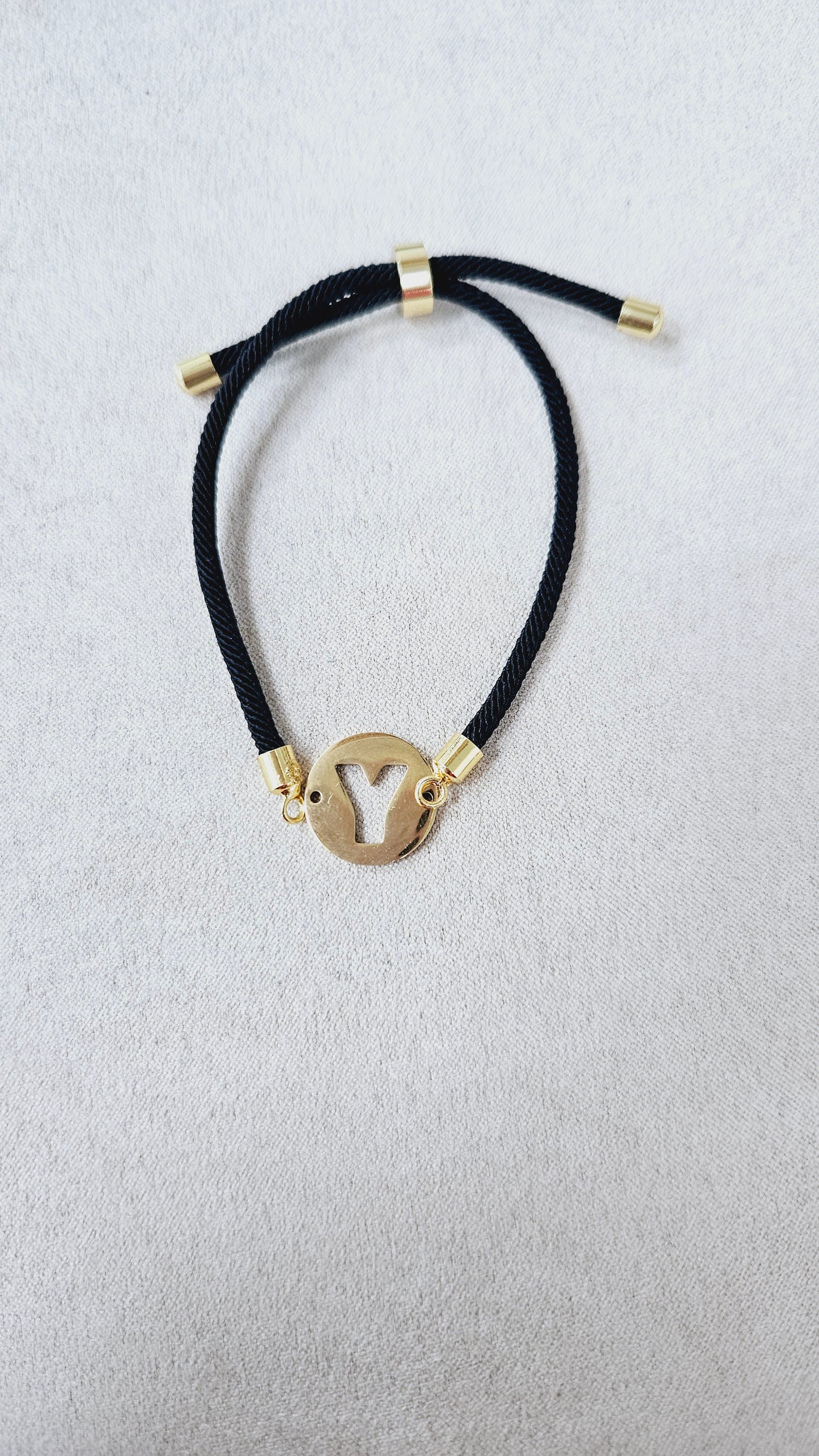 PULSERAS INICIAL ACERO DORADO BASICA esUnic