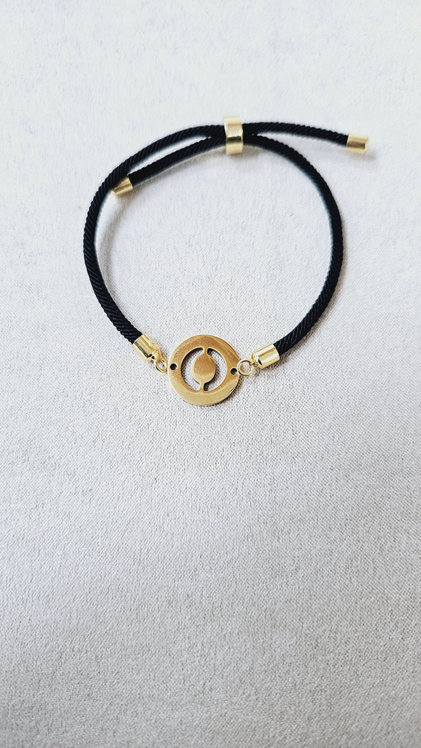 PULSERAS INICIAL ACERO DORADO BASICA esUnic