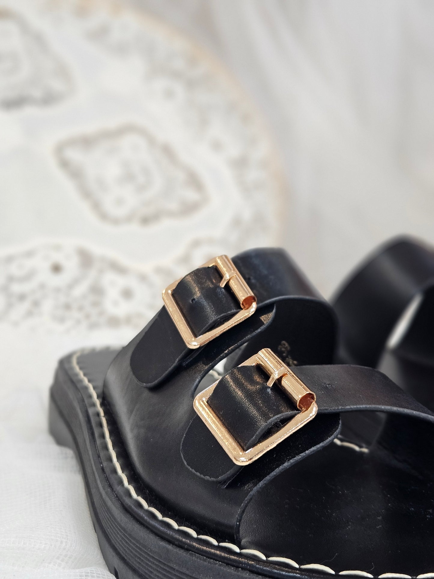 Sandalias Negras esUnic