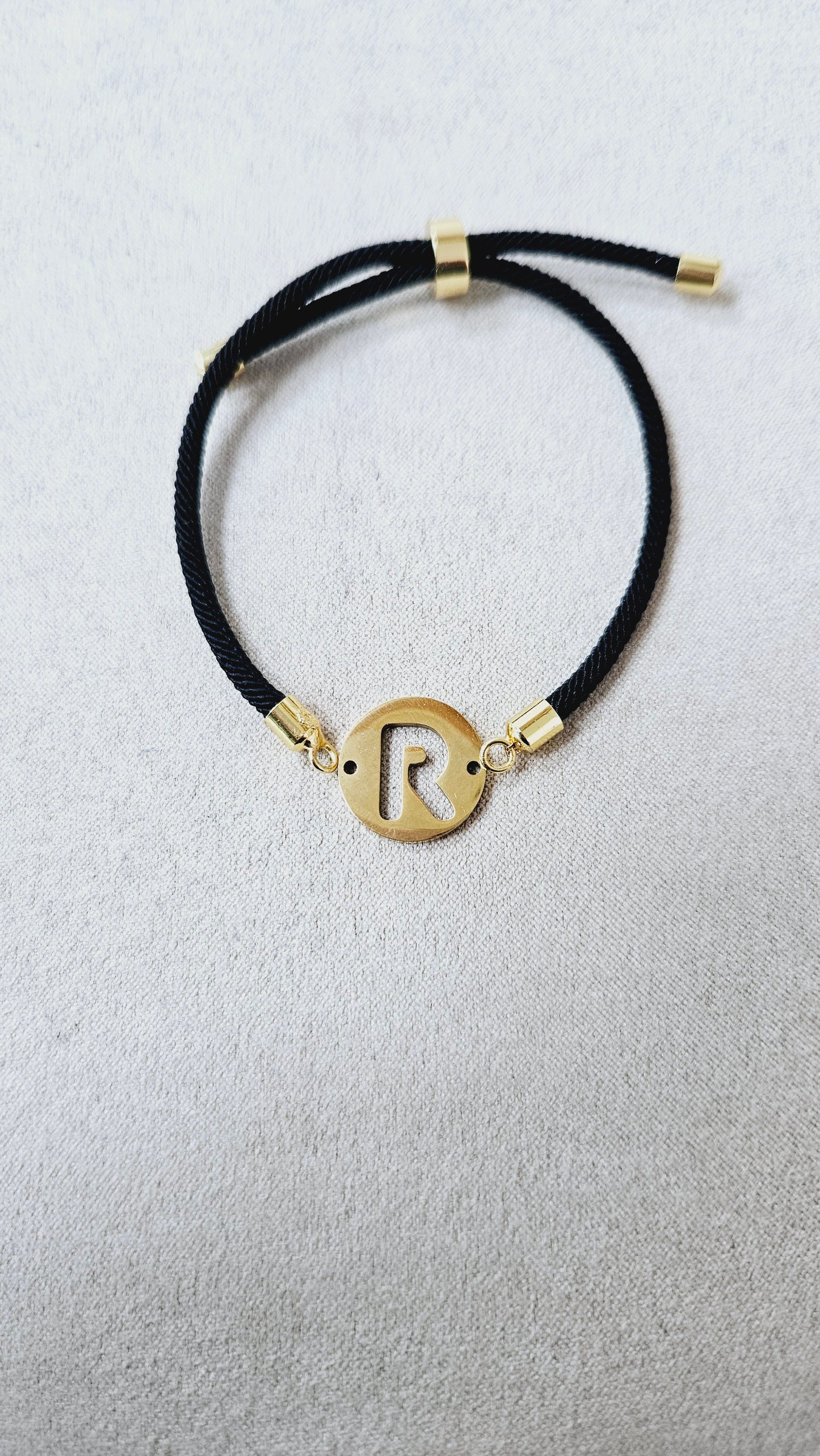 PULSERAS INICIAL ACERO DORADO BASICA esUnic