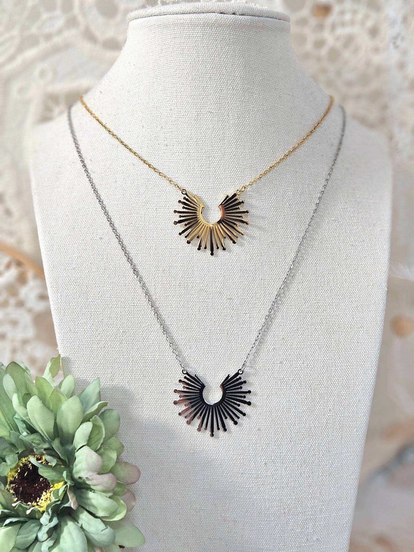 Collar Sol Toa