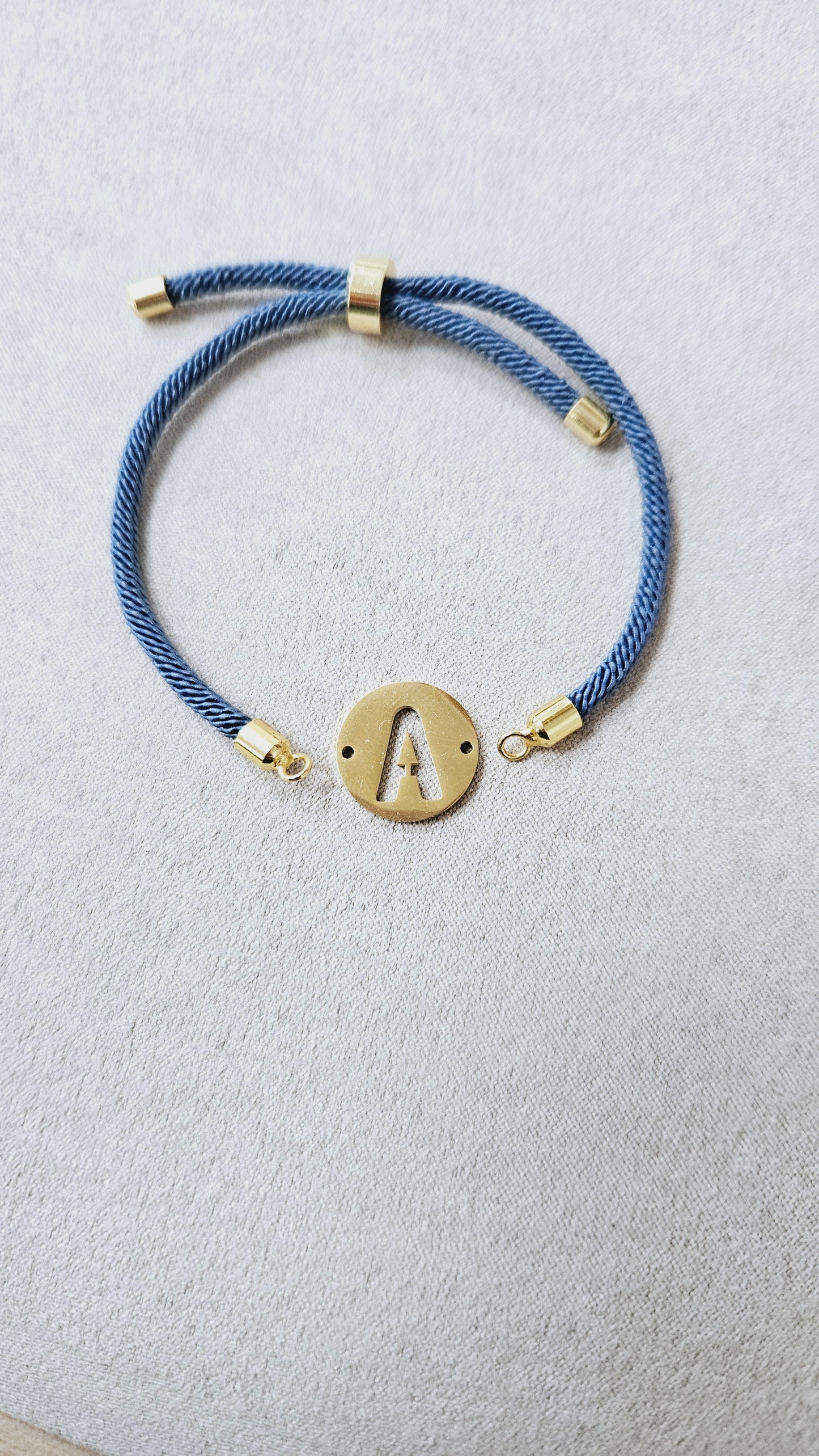 PULSERAS INICIAL ACERO DORADO BASICA esUnic
