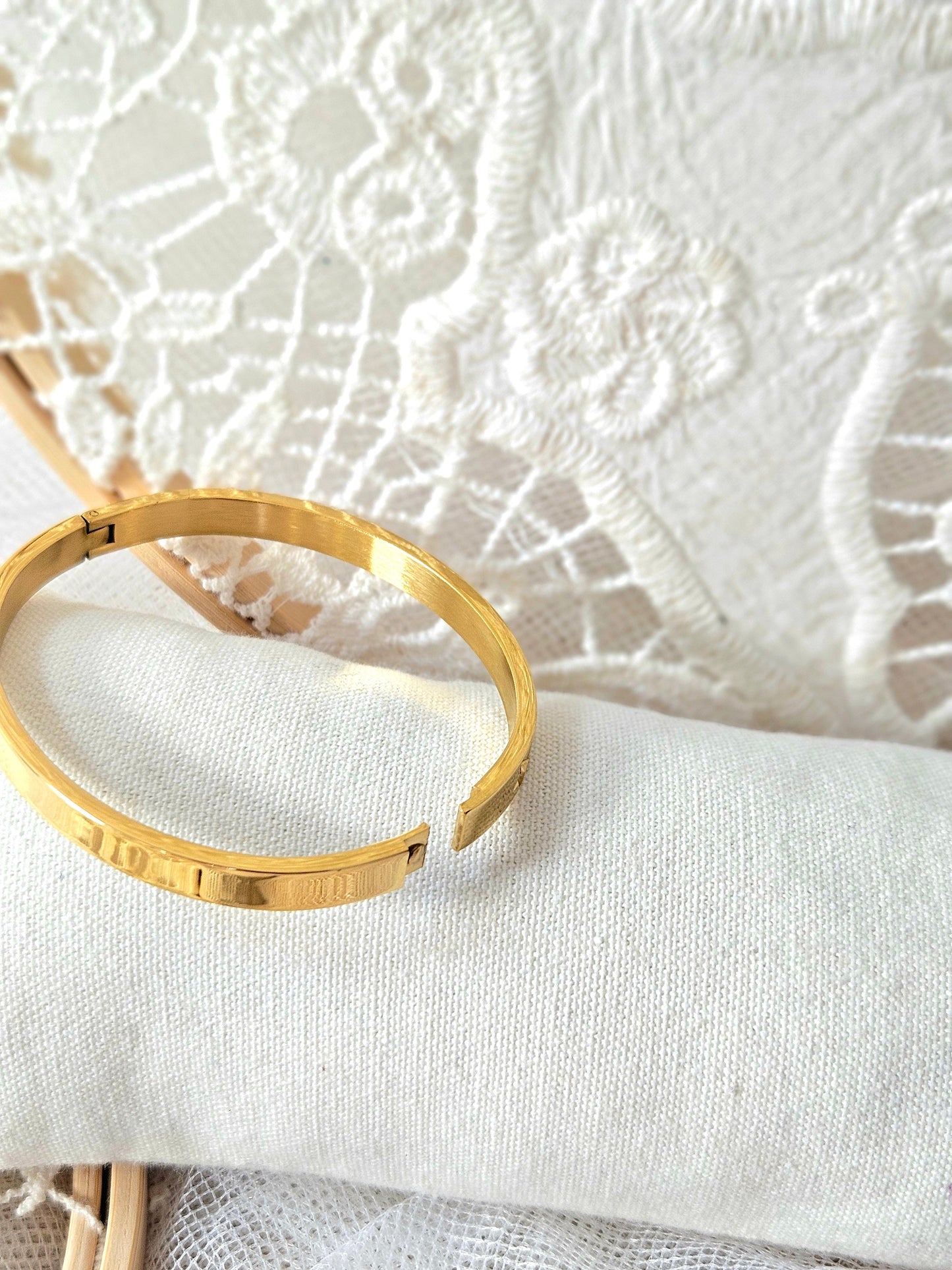 Pulsera Estrella con Brilli