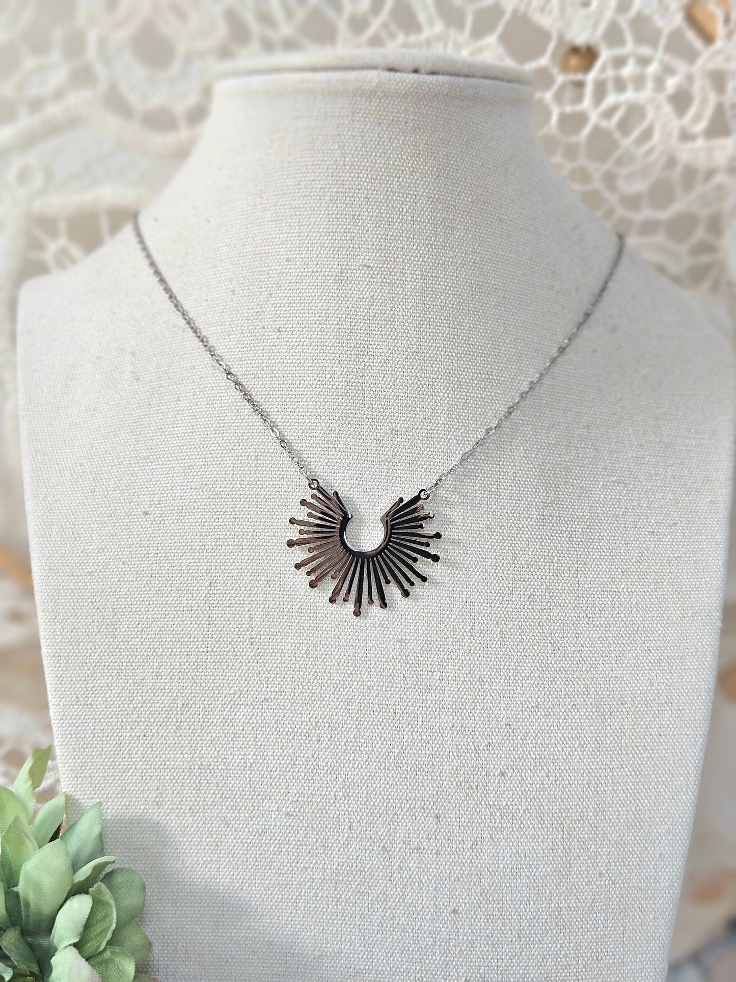 Collar Sol Toa