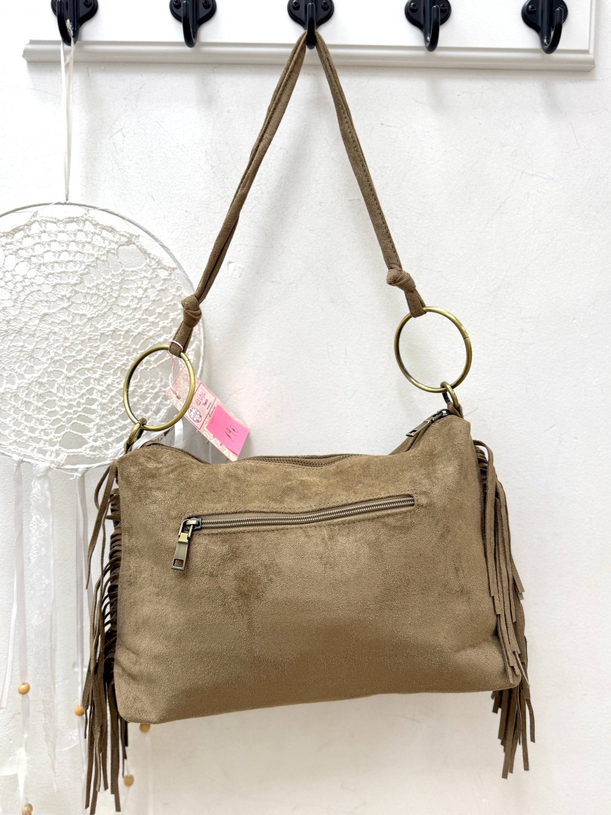 Bolso Hobo Ante con Flecos Celian