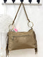 Bolso Hobo Ante con Flecos Celian