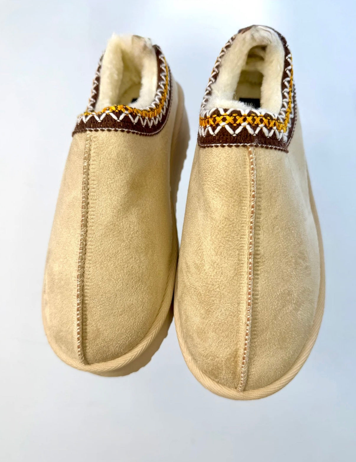 Zueco de Pelo Beige esUnic