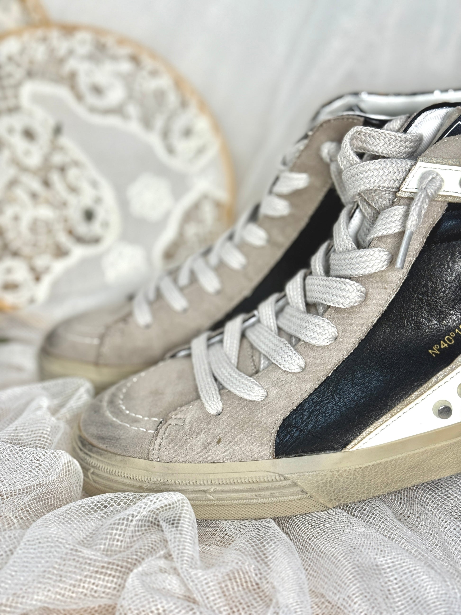 Bota Corina Negro esUnic