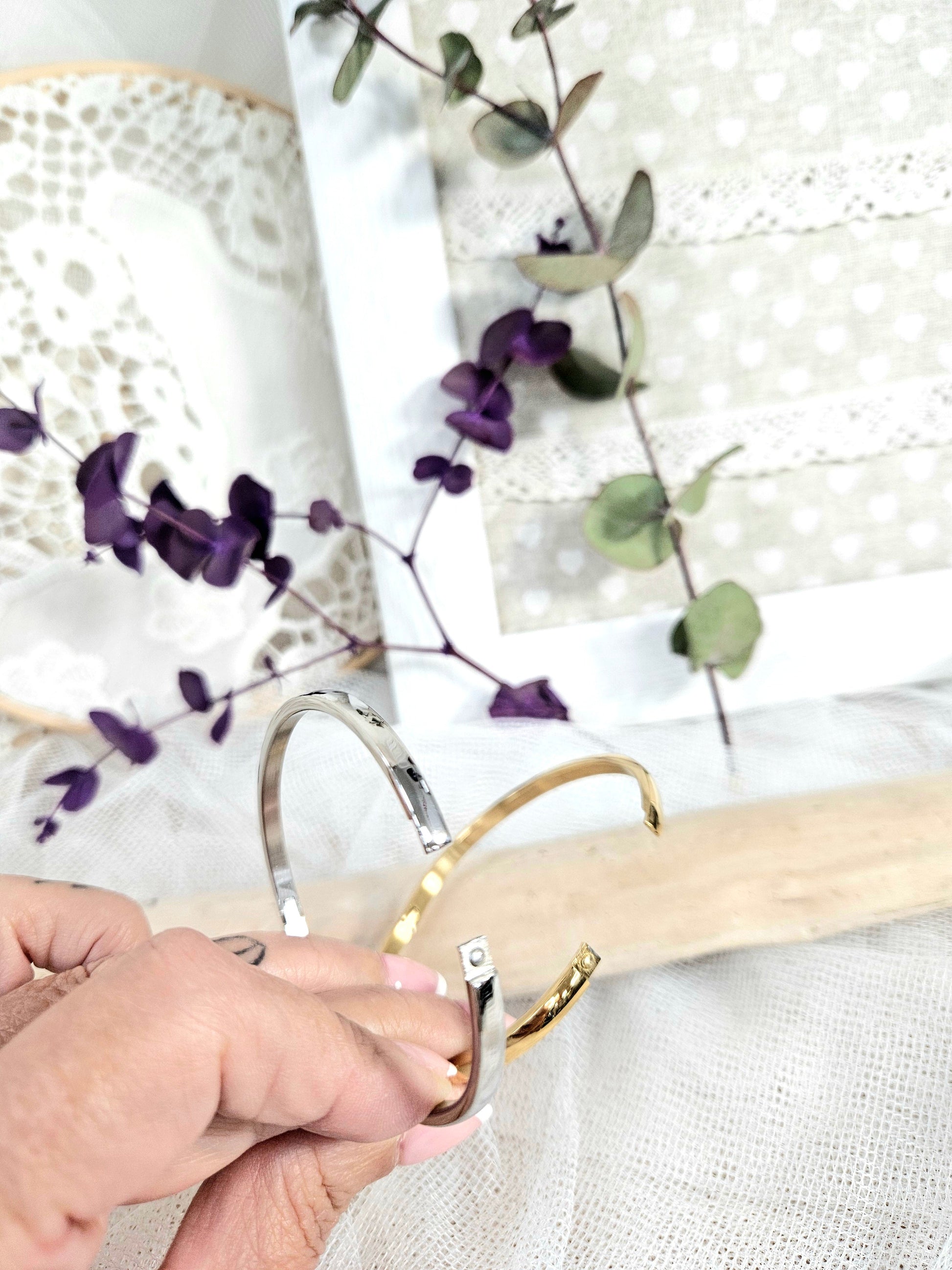 Pulsera Básica Rígida Mia