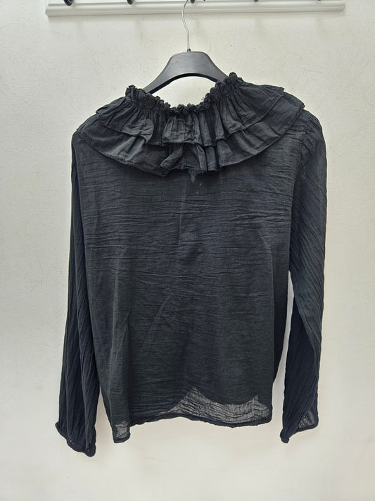 Blusa Negra Con Volantes esUnic