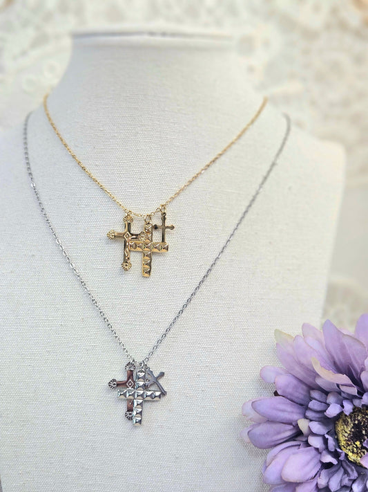 Collar Tres Cruces min