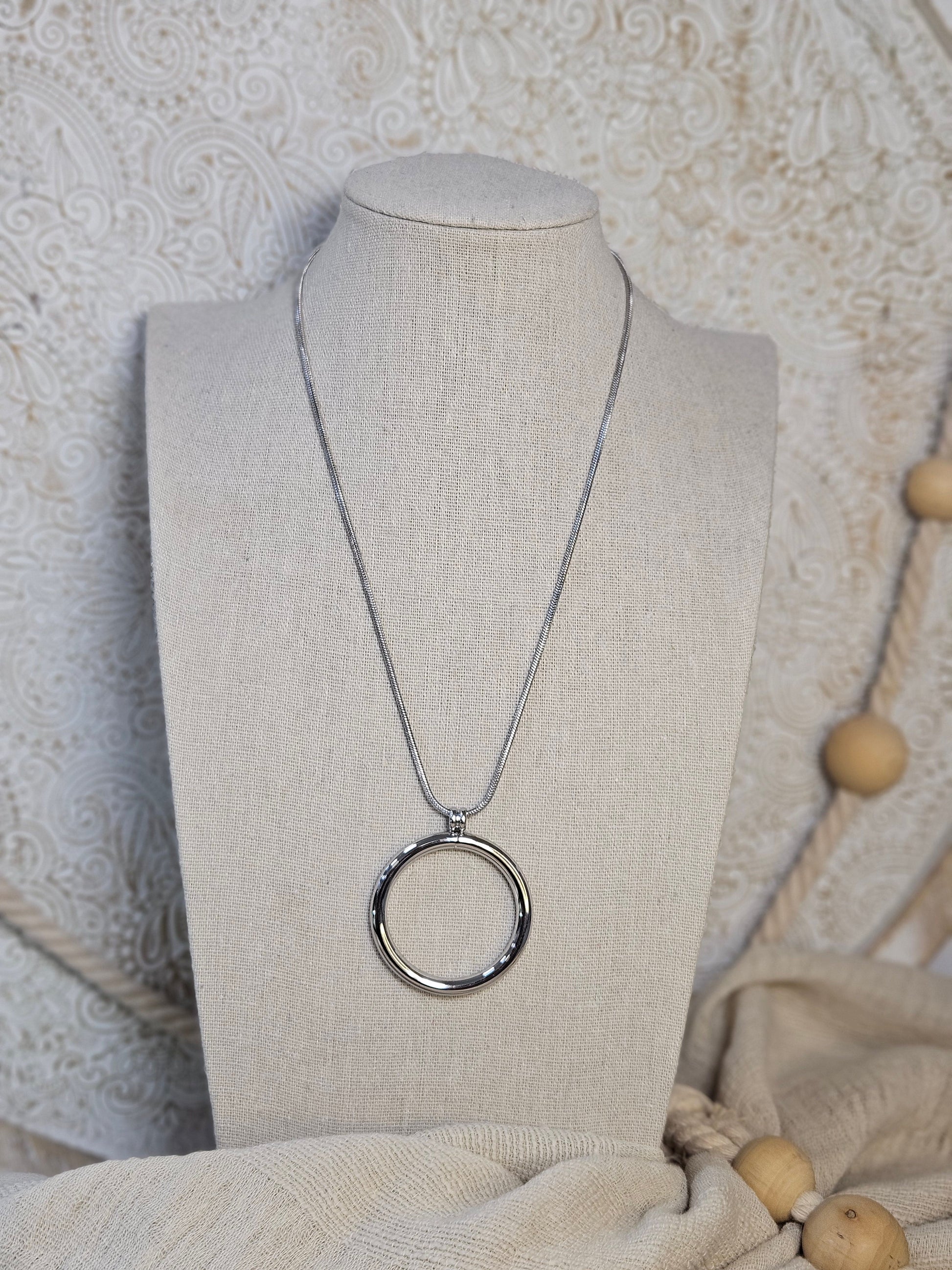 Collar Péndulo One bisutería