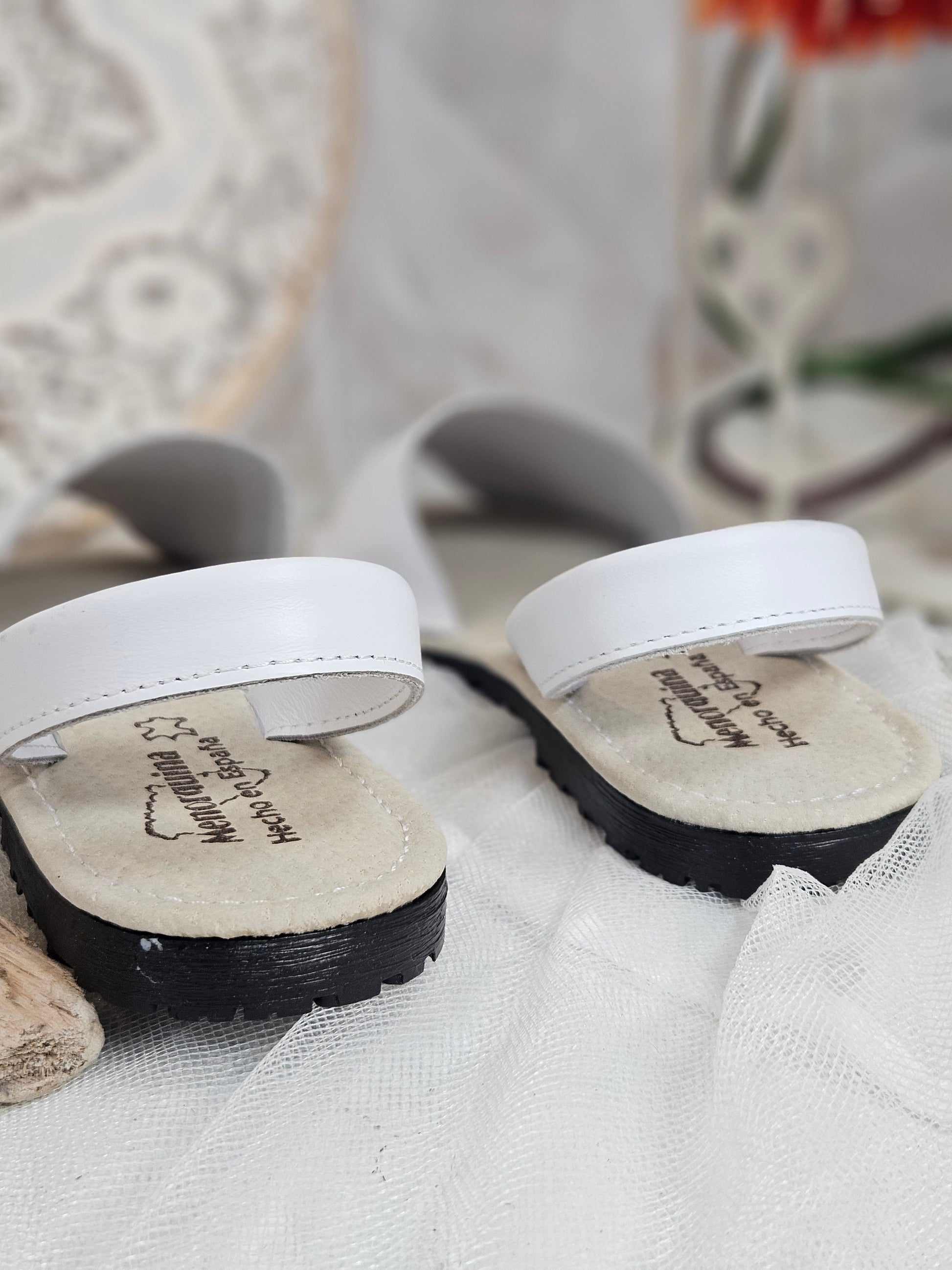 Sandalias menorquinas blancas esUnic