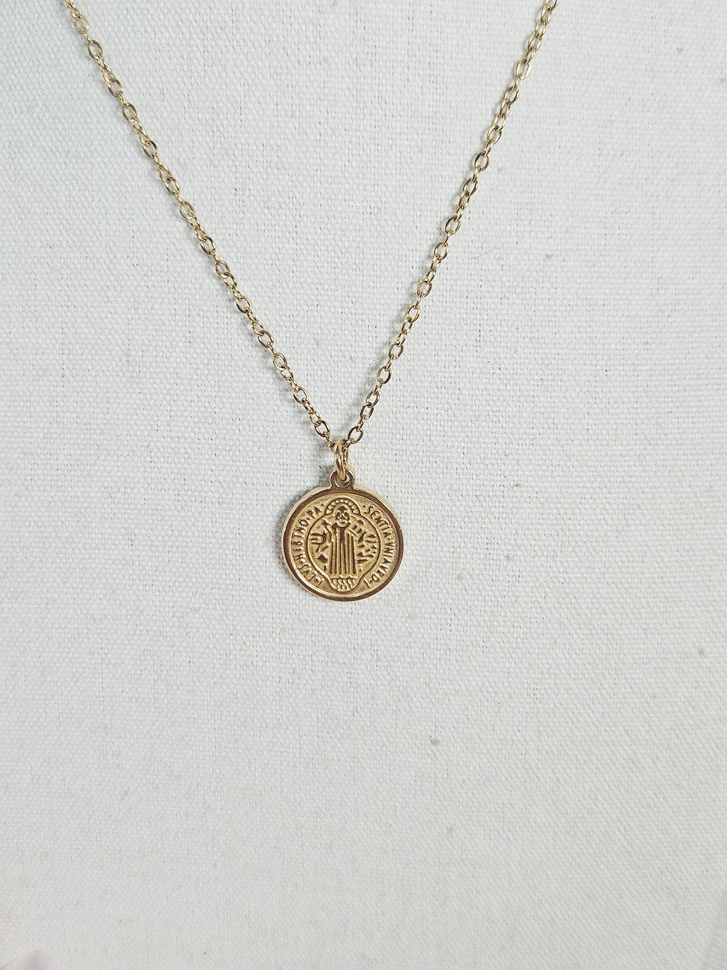 Collar Medalla San Benito esUnic