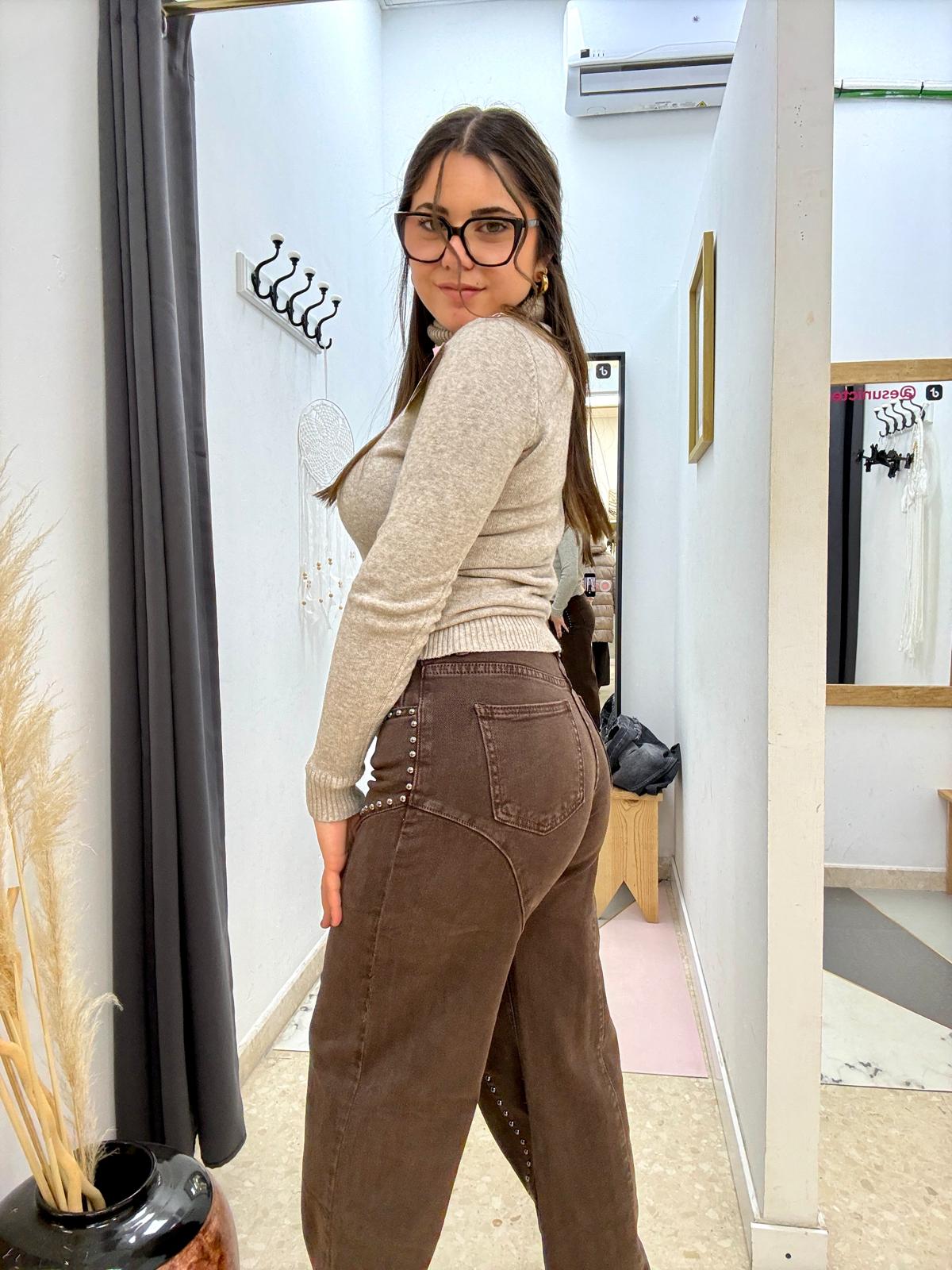 Pantalon tachuela marron esUnic