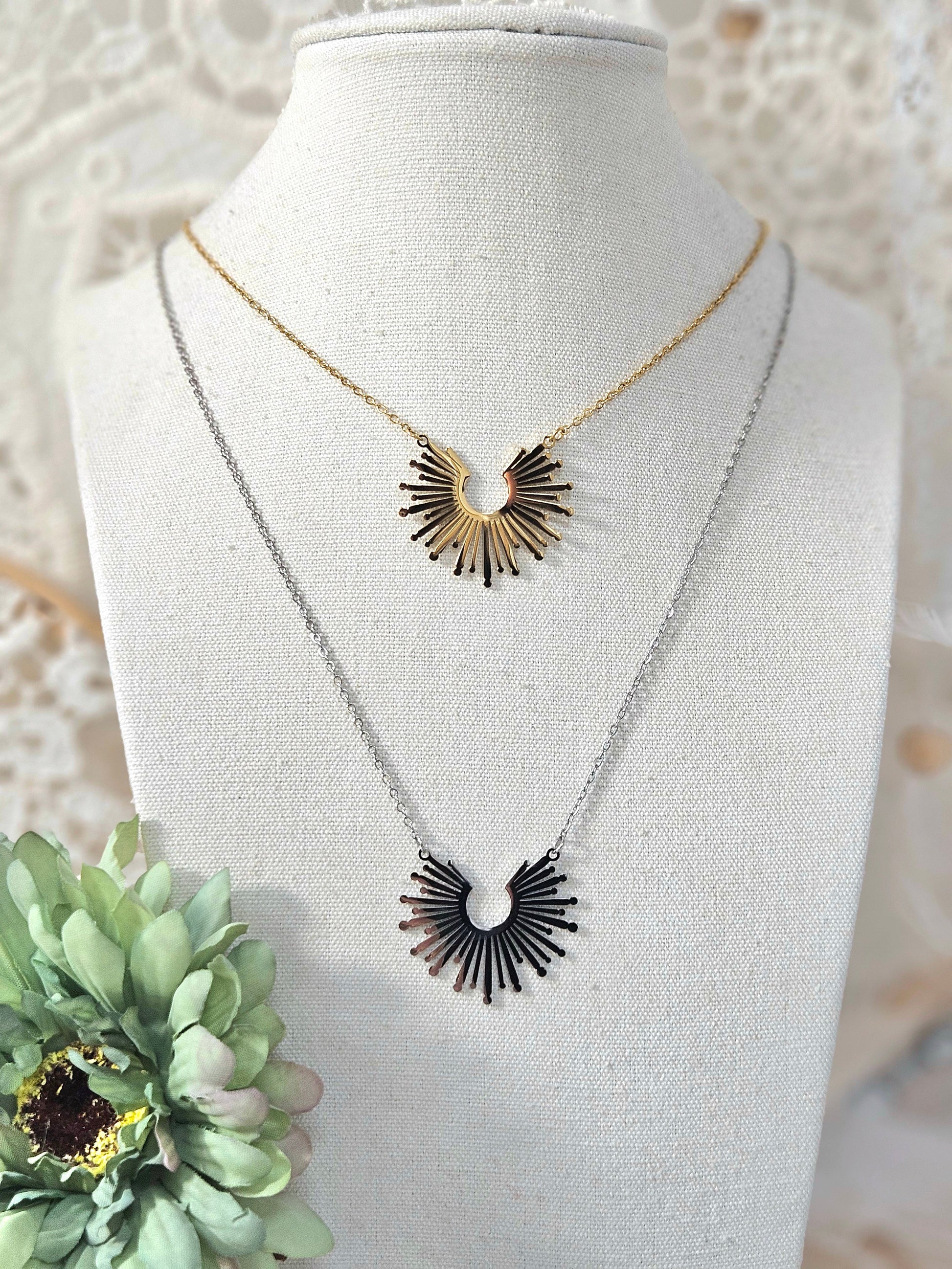 Collar Sol Toa
